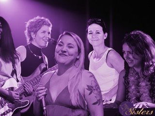 Live : Sisters @648Café