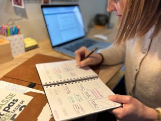 Camille Levet Communication & Administratif